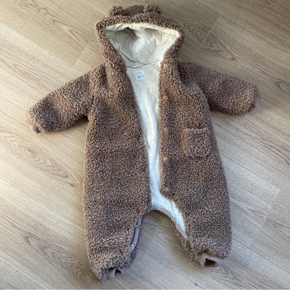 Zara sherpa winter bear suit 🤎🐻 9-12 months